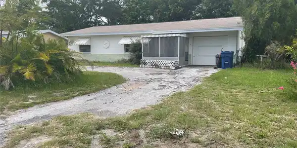 10123 52ND N