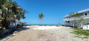 839 SHORE