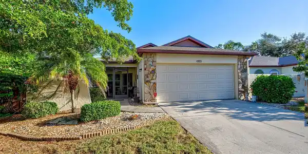 612 LINDEN DRIVE