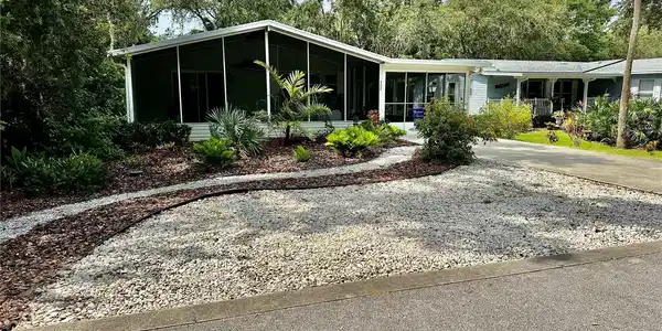 372 MARSH LANDING LOOP