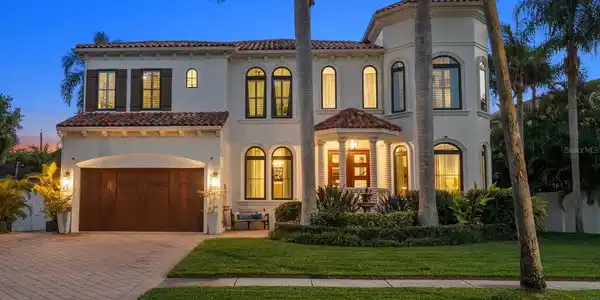 3 FORMOSA AVENUE