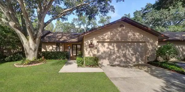 11732 RIDGEVIEW