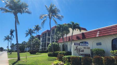 901 BEACH