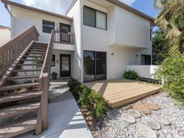 724 BIRD BAY W