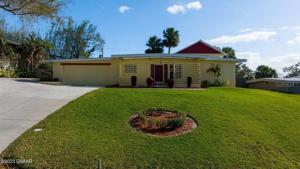 7 FOUNTAINEBLEAU