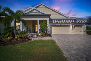708 MANNS HARBOR