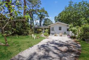 2105 PALM