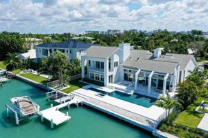216 BIRD KEY
