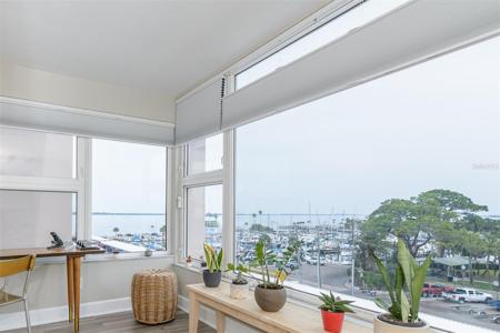 632 EDGEWATER