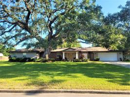 2315 19TH AVE W