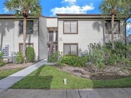 322 MOORINGS COVE