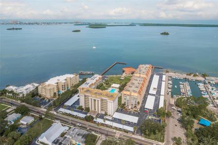 620 EDGEWATER