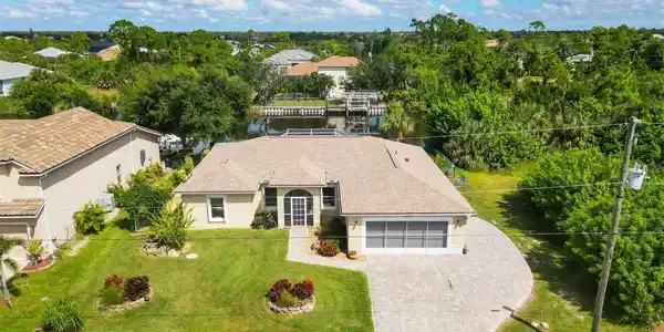 15168 HENNIPEN CIRCLE