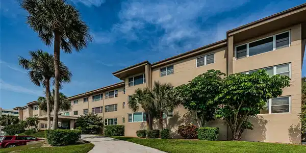 55 HARBOR VIEW