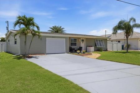 201 E TARPON BLVD NW