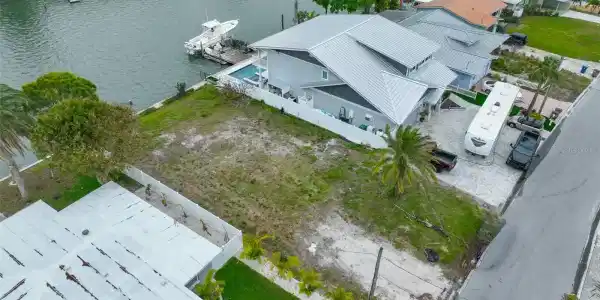 339 BAHIA VISTA DRIVE