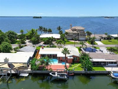 2223 HARBOR VIEW