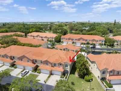 6323 VISTA VERDE E