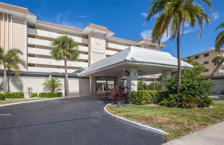 1150 TARPON CENTER