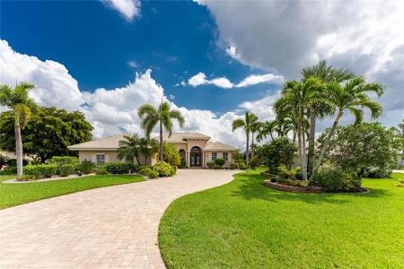 3290 SUGARLOAF KEY