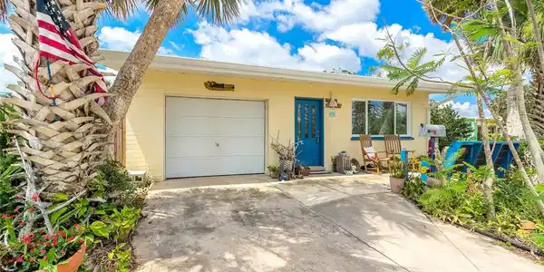 1222 RIVERBREEZE