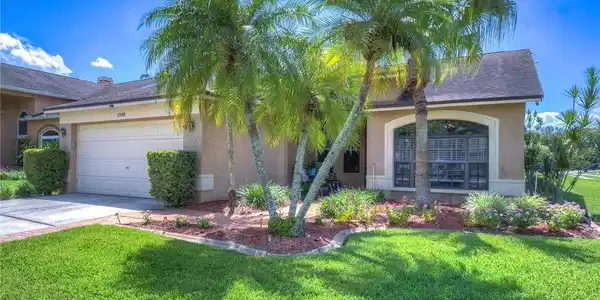 11508 WHISPERING HOLLOW