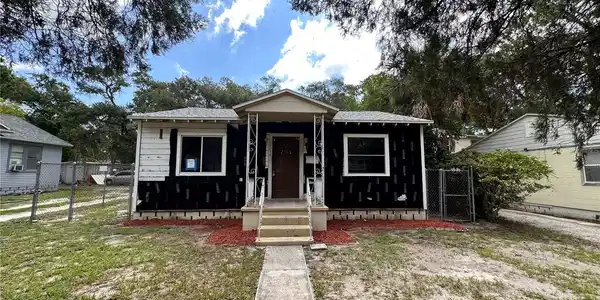2234 AUBURN S