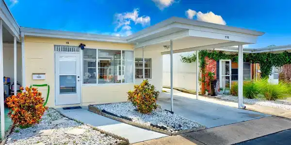 13940 ANONA HEIGHTS