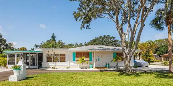 502 BAY POINT