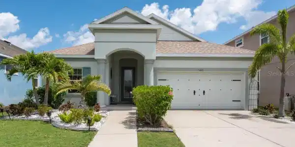5223 ADMIRAL POINTE