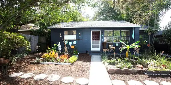 2134 QUINCY S