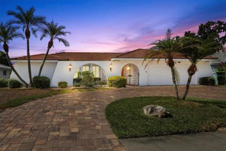 2412 CARDWELL WAY