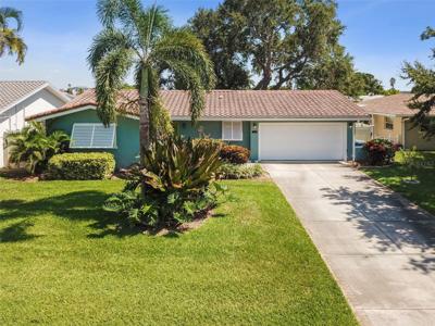 715 CAPRI BOULEVARD