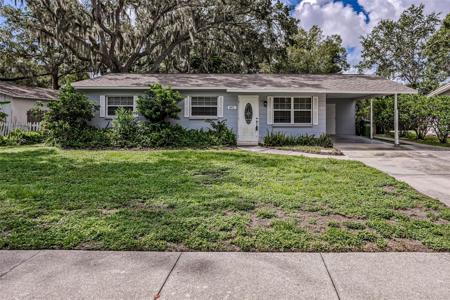 2472 HYDE PARK