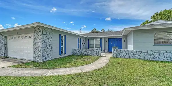 328 HILLVIEW