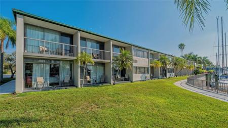7150 N TAMIAMI TRAIL