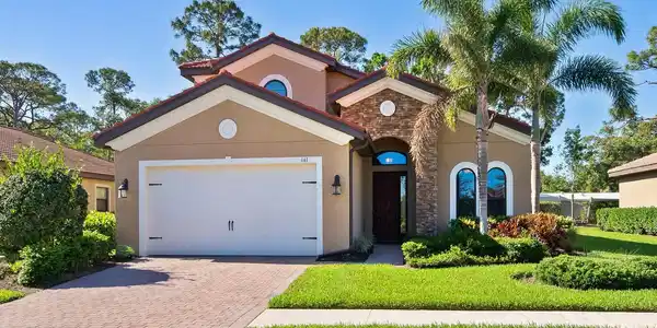 641 FANTAIL WAY