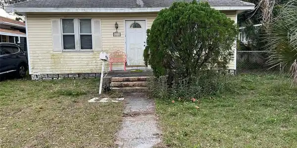 4218 3RD S