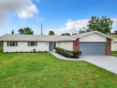 2315 VICTORY PALM DRIVE