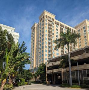 750 N TAMIAMI TRAIL