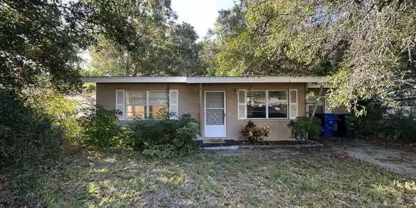28 BELLE MEADE CIRCLE