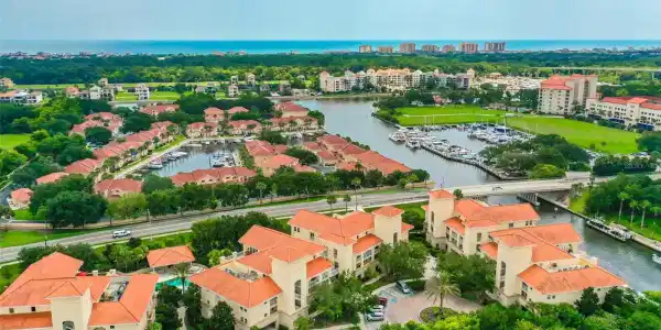 200 BELLA HARBOR