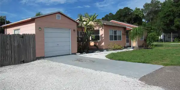 4520 26TH S