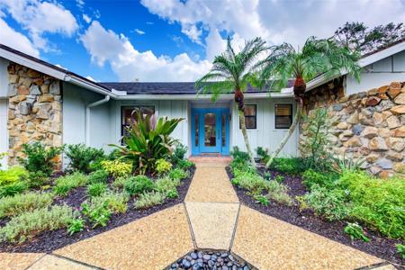 4955 LANDINGS COURT