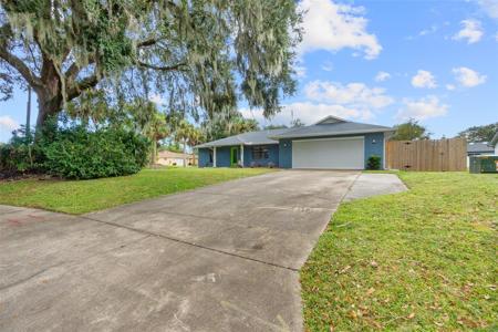 599 REGENT CRESCENT