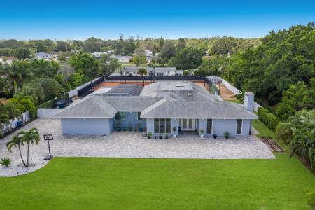 4803 RIVERVIEW