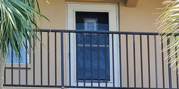 2525 BAY