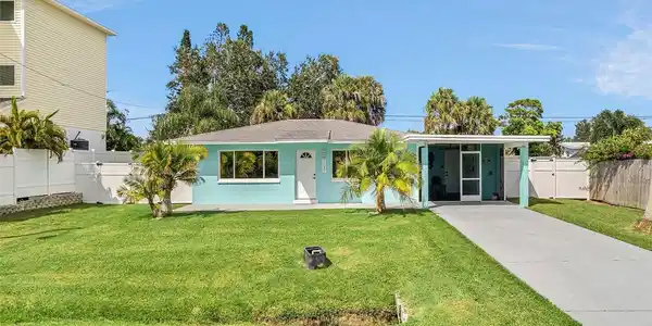 4729 LEMON BAY