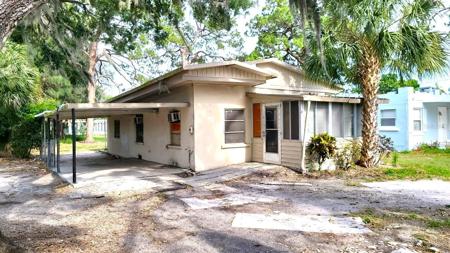 519 23RD E