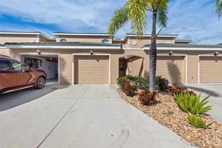 6586 7TH AVENUE CIRCLE W